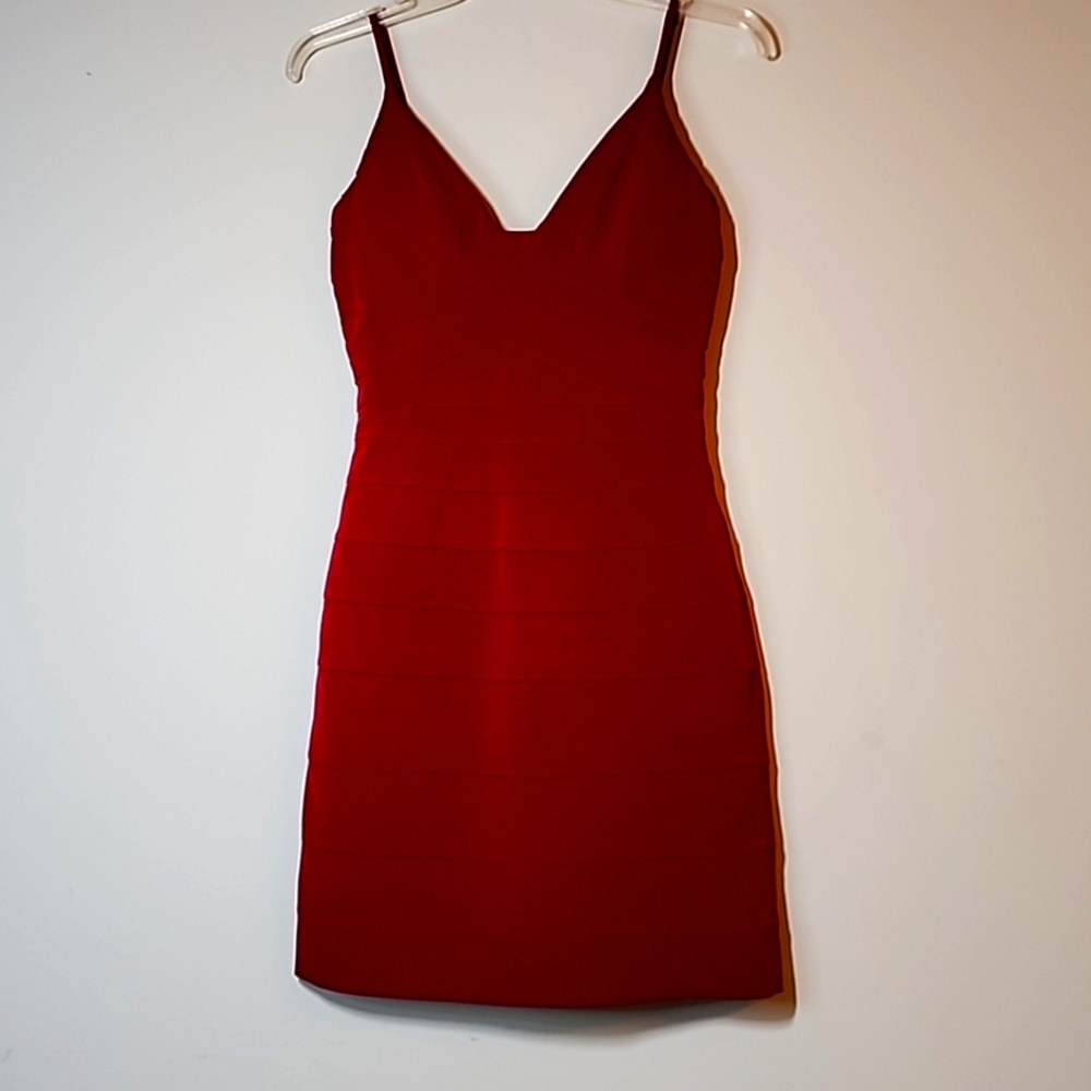 Max and Cleo Skinny Straps Sweetheart neckline Mini Dress Size 2